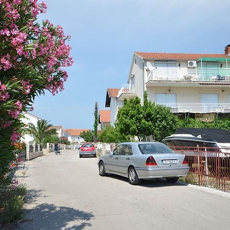 Apartments Ivan Vodice Exterior foto