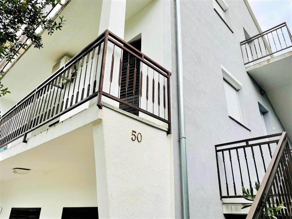 Apartments Ivan Vodice Exterior foto