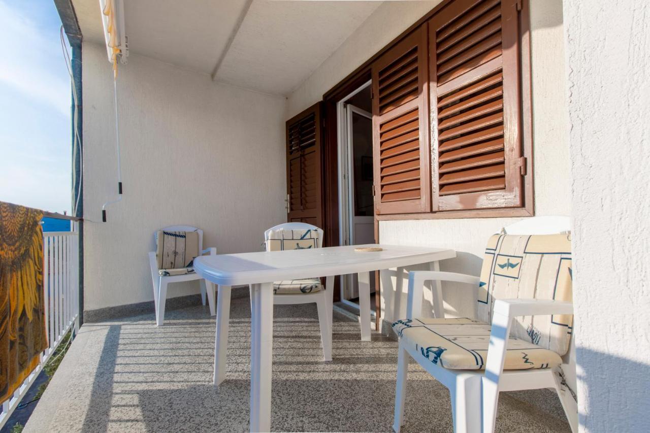 Apartments Ivan Vodice Exterior foto